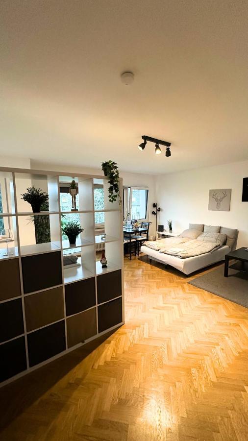 Cozy Apartment With Kitchen + Balcony New! إسن المظهر الخارجي الصورة